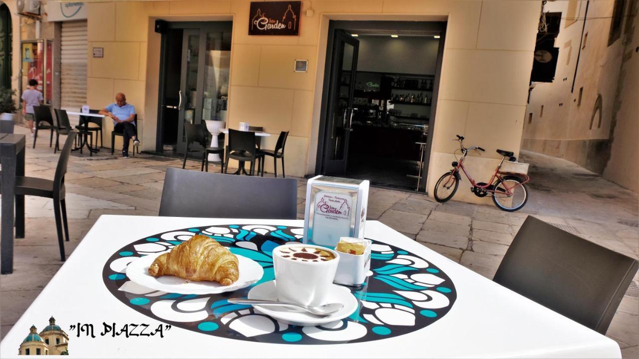 In Piazza Acomodação com café da manhã Mazara del Vallo Exterior foto